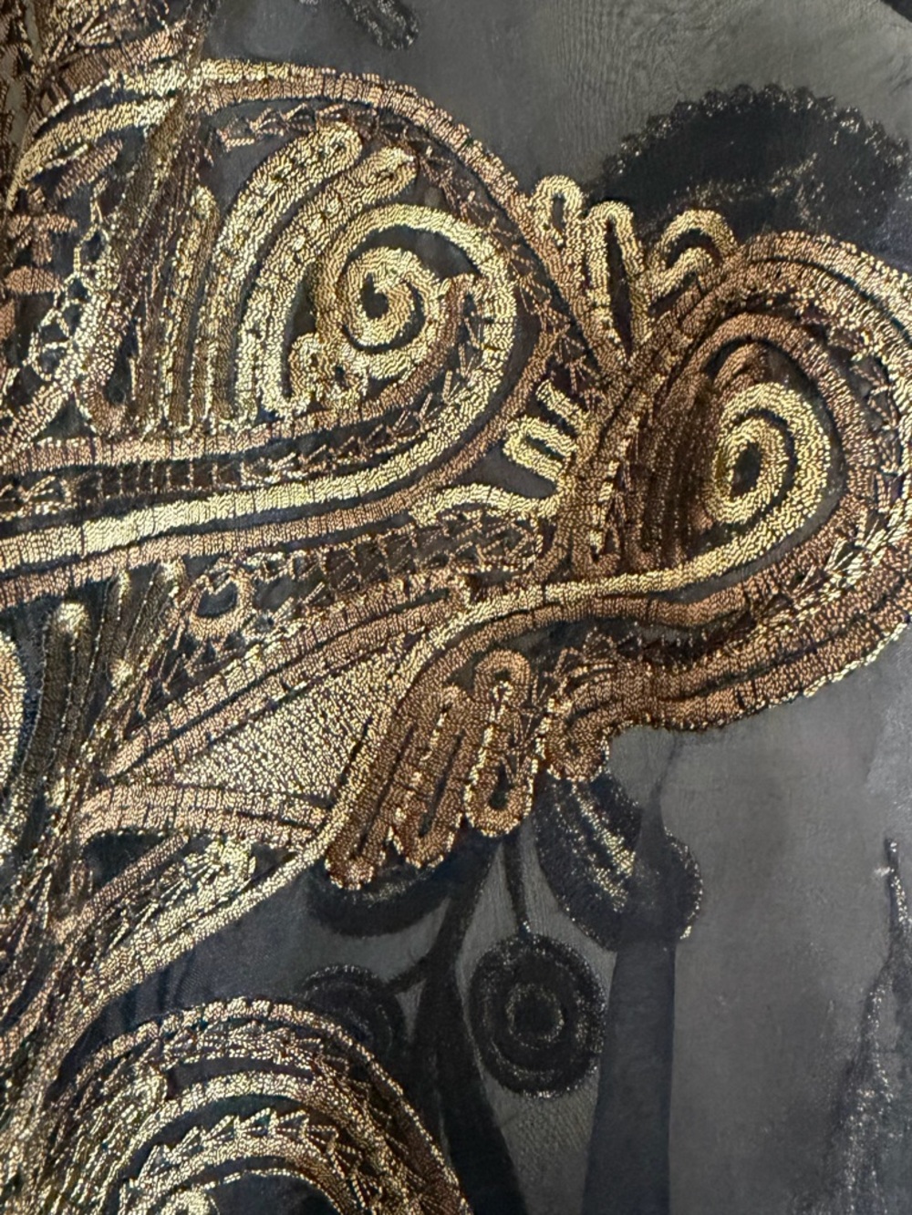Gary Graham Silk Embroidered Top - Picture 7 of 7